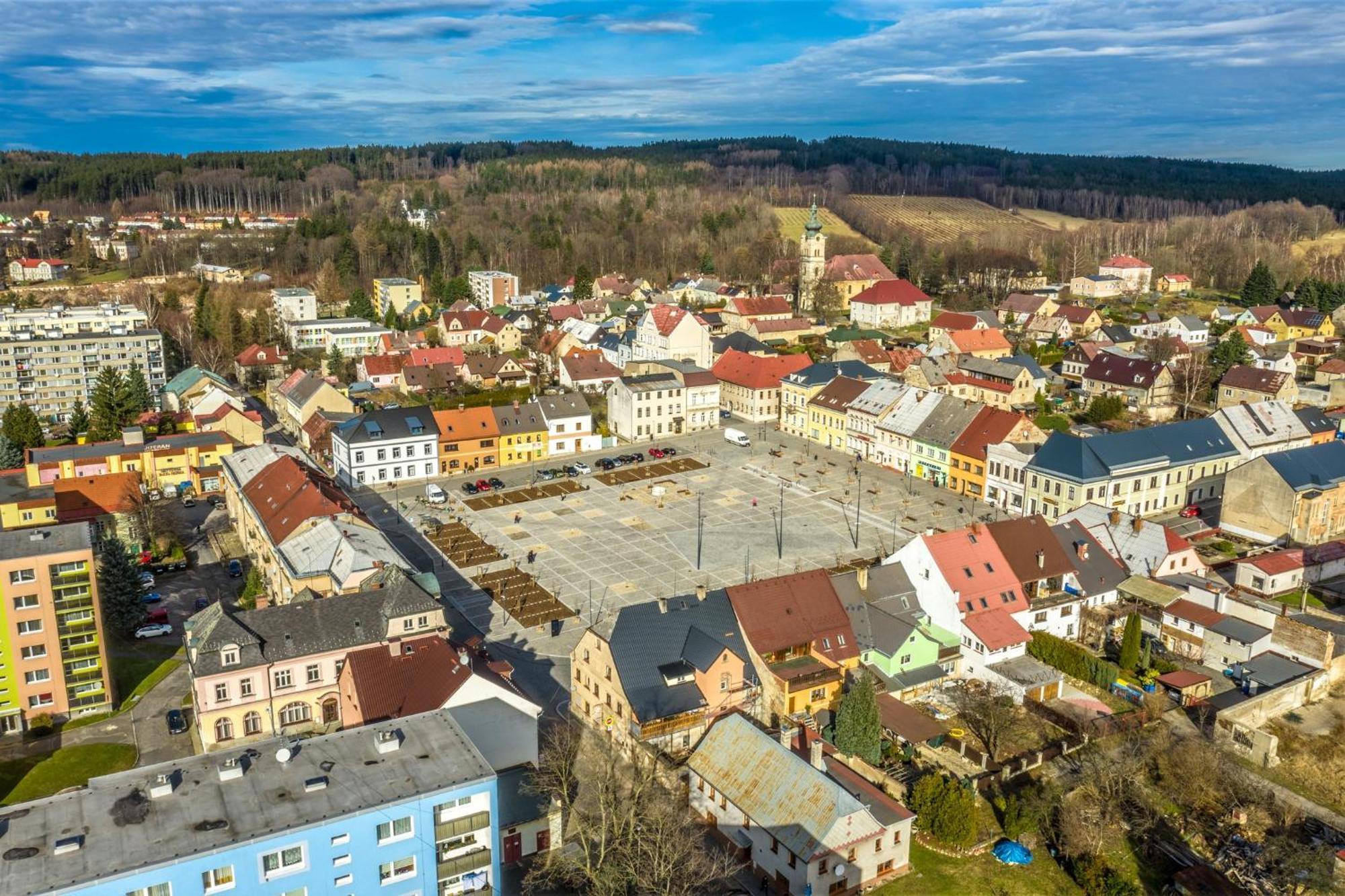 Ubytovani Na Namesti Nove Mesto pod Smrkem Luaran gambar